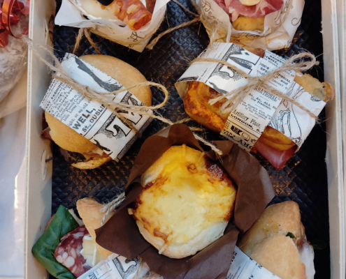 Buffets déjeunatoires 82210