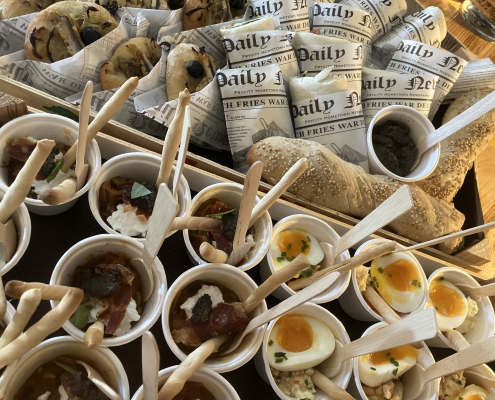 Buffets déjeunatoires 82210